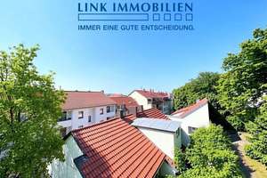 Stadtnah & komfortabel: 2-Zimmer-Wohnung mit Tiefgarage und Aussicht im Stuttgarter Westen