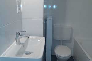 Sanierte 2-Zimmerwohnung mit modernem Badezimmer und Balkon. – Westfalenstr. 42, 40472 Düsseldorf – Vorschaubild 12