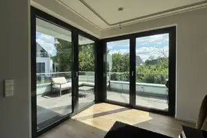 Traumwohnung am Benrather Rheinufer mit grosszügigen Einbauten – Düsseldorf – Vorschaubild 9