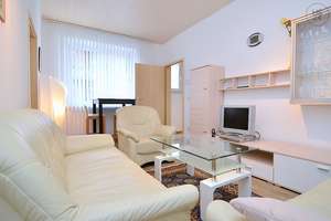 Schön möblierte 2-Zimmer-Wohnung nahe Nürnberg-Plärrer