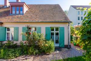 Historic weaver's house in Potsdam-Babelsberg – stylishly renovated with three residential units – Die vollständige Adresse der Immobilie erhältst du vom Anbieter., 14482 Babelsberg Nord, Potsdam – Vorschaubild 3