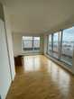 Neuwertige 2-Zimmer-Wohnung im Dachgeschoss mit Balkon in Düsseldorf-Golzheim