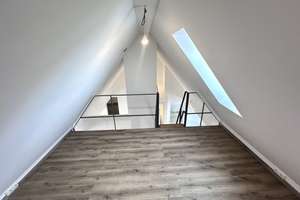 Neu ausgebaute DG Wohnung mit Galerie – Georgenstraße 41, 86152 Georgs- und Kreuzviertel, Augsburg – Vorschaubild 4