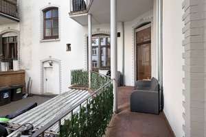 Inviting downtown apartment 2 BR, 1.5 BA, fitted kitchen, balcony & garage | WAGNER IMMOBILIEN – Schiersteiner Straße 8, 65185 Mitte, Wiesbaden – Vorschaubild 8