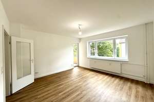 Erstbezug nach Sanierung – Stilvoll modernisierte Wohnung in attraktiver Lage – Westpreußenring 6, 23569 Kücknitz, Lübeck – Vorschaubild 4