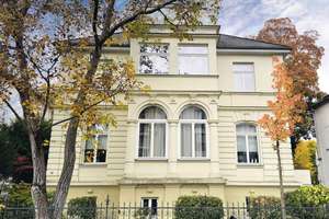 Exklusives Altbau-Highlight im Viktoriaviertel von Wiesbaden, ca. 220 m² Luxus auch für die ganze  – Die vollständige Adresse der Immobilie erhältst du vom Anbieter., 65189 Südost, Wiesbaden – Vorschaubild 1