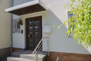 Attraktives REH mit schönem Garten und Garage in guter, ruhiger Wohnlage von Nieder-Eschbach. – 60437 Nieder-Eschbach, Frankfurt am Main – Vorschaubild 44