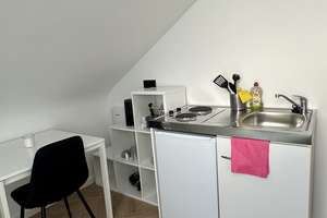 Helle möblierte 1-Zimmerwohnung in Stuttgart-West – Reinsburgstraße 76 – Reinsburgstr. 76, 70178 Rotebühl, Stuttgart – Vorschaubild 4