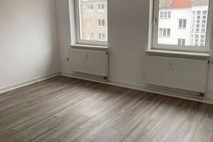 WG-Zimmer in der besten Lage der Altstadtinsel – Braunstraße 13-15, 23552 Innenstadt, Lübeck – Vorschaubild 2