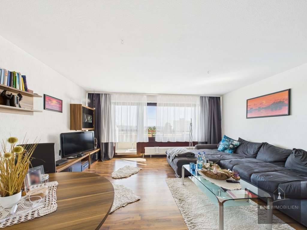 Immobilie in Asperg - Moderne 3-Zimmer-Wohnung mit Weitblick! - Bild 2