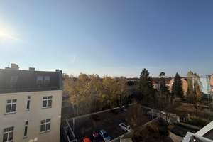 Dachgeschosswohnung mit Sonnenbalkon in ruhiger Lage – Kurfürstenstraße 34, 12105 Mariendorf, Berlin – Vorschaubild 7