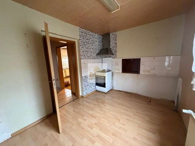 Immobilie in Kemberg - Einfamilienhaus mit Sanierungsbedarf in Kemberg- Gestalten Sie Ihr neues Zuhause - Bild 3