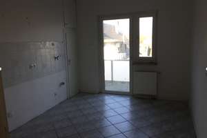 2,5 Zimmer Etagenwohnung mit Balkon – Hüller Straße 27, 44866 Wattenscheid-Mitte, Bochum – Vorschaubild 2