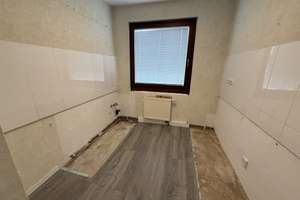 2,5 Raum in ruhigem 3 Parteienhaus. DG mit großzügigem Raumgefühl. Garage optional. – Kirchharpener Straße 92, 44805 Gerthe, Bochum – Vorschaubild 6