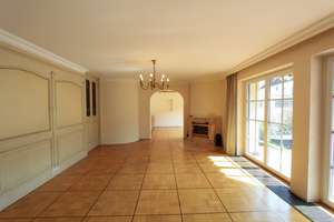 Immo Love Lechhausen - Traumhafte ca. 200 m² Maisonette mit Garten und Einliegerwohnung! – Waterloostraße 16, 86165 Lechhausen-Süd, Augsburg – Vorschaubild 3
