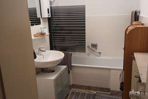 Charmante, sonnige 1-Zi.-Wohnung  mit Dachterrasse in Oberhausen-Altstadt zu vermieten – Helmholtzstr 24, 46045 Altstadt-Mitte, Oberhausen – Vorschaubild 4