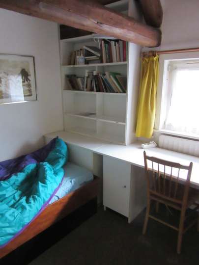 Schlafzimmer 2 1. OG Schlafzimmer 2 1. OG