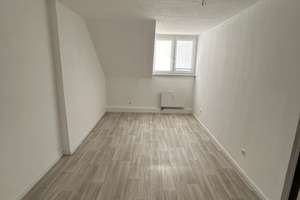 Dein begehbarer Kleiderschrank mit Wohnung drumherum - helle 3-Zimmer im DG – Dzondistraße 3, 6112 Nördliche Innenstadt, Halle (Saale) – Vorschaubild 7