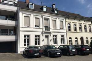 Stillvolle 3-Zimmer Eigentumswohnung in der Beletage im Zentrum von Mönchengladbach – Die vollständige Adresse der Immobilie erhältst du vom Anbieter., 41061 Gladbach, Mönchengladbach – Vorschaubild 2