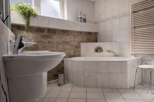 Eigentumswohnung im Zweifamilienhaus mit Garten, Pool und Garage in Saarbrücken-Scheidt – Die vollständige Adresse der Immobilie erhältst du vom Anbieter., 66133 Scheidt, Saarbrücken – Vorschaubild 7