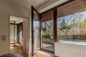 EIN FUSSWEG ZUR ELBE - Gepflegte Eigentumswohnung mit Kamin, Süd-Balkon, TG-Stellplatz in Sackgasse! – Die vollständige Adresse der Immobilie erhältst du vom Anbieter., 22605 Othmarschen, Hamburg – Vorschaubild 7