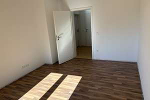 Helles  Reihenmittelhaus mit 4,5 Zimmern in Merkenich – Die vollständige Adresse der Immobilie erhältst du vom Anbieter., 50769 Merkenich, Köln – Vorschaubild 15