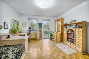 Attraktives Reihenmittelhaus in München-Aubing – Ihr neues Zuhause mit Wintergarten & Raumwunder – Die vollständige Adresse der Immobilie erhältst du vom Anbieter., 81249 Aubing-Süd, München – Vorschaubild 24