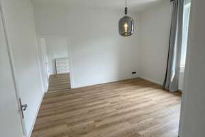 Stilvolles Wohnen in Pempelfort - frischrenovierte, teilmöblierte Altbauwohnung in ruhiger Lage – Goebenstrasse 1, 40477 Pempelfort, Düsseldorf – Vorschaubild 9