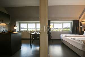 Property thumbnail 12