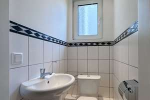 Stilvolles Altbau-Stadthaus mit Garten – Familienidylle und Charme vereint – Die vollständige Adresse der Immobilie erhältst du vom Anbieter., 50823 Neuehrenfeld, Köln – Vorschaubild 13