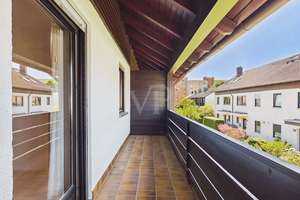 Großzügiges Reihenmittelhaus mit sonnigem Garten, IN-Nordost – Die vollständige Adresse der Immobilie erhältst du vom Anbieter., 85055 Nordost, Ingolstadt – Vorschaubild 12