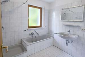Lichtdurchflutete 3-Zimmer Etagenwohnung in Salem mit idyllischem Balkonblick und Carpot – Franz-Beer-Weg 7, 88682 Salem – Vorschaubild 5