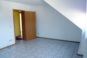 3 ½ Raum Wohnung mit guter Raumaufteilung und Pkw-Stellplatz
