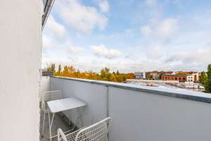 Sanierte 2-Zimmer-Wohnung mit 38 m² Dachstudio-Potenzial in Moabit – Die vollständige Adresse der Immobilie erhältst du vom Anbieter., 10553 Moabit, Berlin – Vorschaubild 5