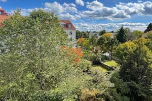 2 Zimmer Dachgeschosswohnung mit ruhigem Westbalkon und Blick ins Grüne – Hansjakobstraße 107b, 81825 Josephsburg, München – Vorschaubild 13