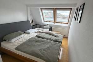 Wunderschöne 3-Zimmer-Dachgeschosswohnung im Stuttgarter Westen mit Loggia, Balkon und Stellplatz – Die vollständige Adresse der Immobilie erhältst du vom Anbieter., 70176 Rosenberg, Stuttgart – Vorschaubild 4