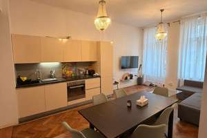 Charmante 4-Zimmer-Altbauwohnung mit Balkon in Moabit Bezugsfreie – Huttenstrasse 71, 10553 Moabit, Berlin – Vorschaubild 4