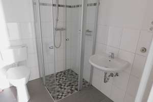 Großzügige 2 Zimmer Wohnung mit Wohnküche inkl. Einbauküche ! – Steubenstr. 19, 44803 Altenbochum, Bochum – Vorschaubild 5