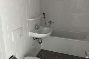 **helle 3 Zimmer mit EBK & Balkon** – Tschaikowskistraße 64, 9130 Sonnenberg, Chemnitz – Vorschaubild 9