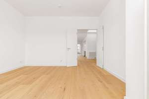 Uhlandstraße 45 – Stilvolle, frisch renovierte Dachgeschosswohnung im herrschaftlichen Altbau!! – Uhlandstraße 45, 10719 Wilmersdorf, Berlin – Vorschaubild 15
