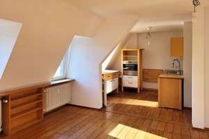Altbaucharme im Nauwieser Viertel! Vermietetes Apartment im Dachgeschoss!