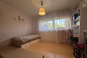 Großzügige Wohnung mit zwei Balkonen zum Kaufen oder selbst einziehen. Jetzt zugreifen lohnt sich. – Die vollständige Adresse der Immobilie erhältst du vom Anbieter., 64289 Kranichstein, Darmstadt – Vorschaubild 11