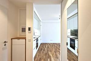 Garden Deluxe Suite mit spektakulärer Sonnenterrasse // Erstbezug nach Kernsanierung – 60594 Sachsenhausen-Nord, Frankfurt am Main – Vorschaubild 9