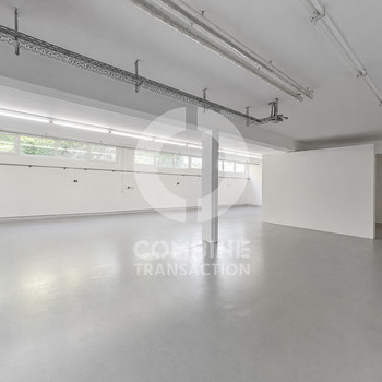 Repräsentativ Gräfelfing ca. 430 m² Hallen- und 390 m² Büro,-Showroomfläche - combine Transaction