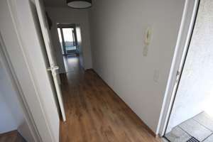 *** Hübsche 2-Zi-Wohnung mit Balkon und Aufzug im Herzen des Luisenviertels *** – Laurentiusstr. 26, 42103 Elberfeld, Wuppertal – Vorschaubild 2