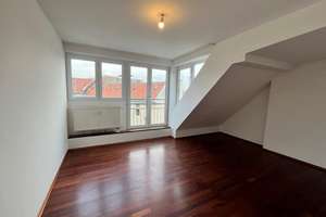 helles Dachdgeschoss im ruhigen Seitenflügel mit Terrasse – Mommsenstraße 33, 10629 Charlottenburg, Berlin – Vorschaubild 9