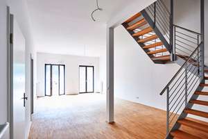*Erstbezug nach Sanierung* Maisonette-Loft-Wohnung mit Terrasse und seitlichem Wasserblick – Ricklinger Strasse 3, 30449 Linden-Süd, Hannover – Vorschaubild 1
