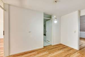 +++ frisch renoviert - DG-Maisonette-Galerie - Fußboden-Hzg. - 2 Bäder - Blk. & Fernblick - EBK +++ – Wikingerweg 2, 70439 Stammheim-Süd, Stuttgart – Vorschaubild 20