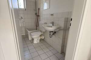 neu renovierte 2-Zi.-Whg. mit Balkon *  ruhige Lage * 52 m² – Feselenstr. 28, 85053 Südost, Ingolstadt – Vorschaubild 7