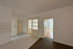 Großzügige 3 Zimmer Wohnung in Kö-Nähe! – Friedrichstraße 25, 40217 Unterbilk, Düsseldorf – Vorschaubild 2